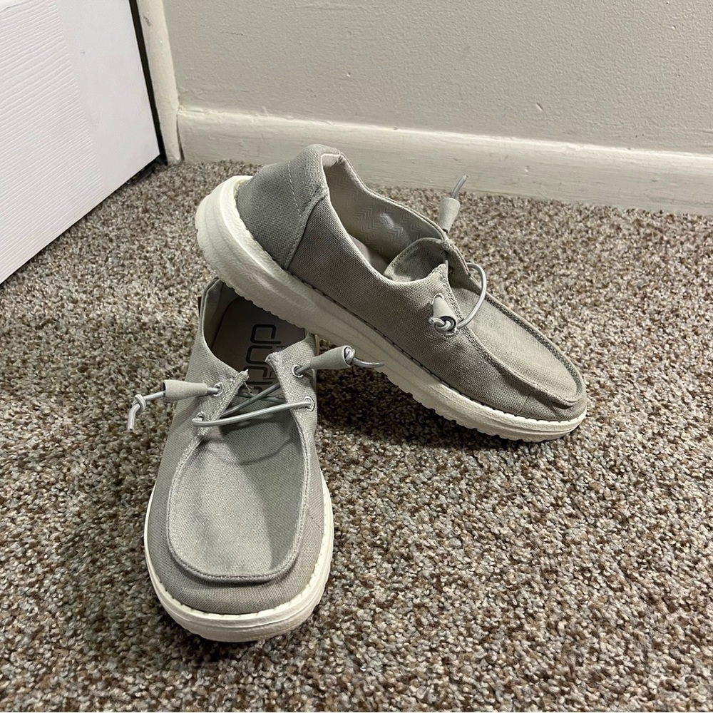 Hey Dude Women’s Wendy Chambray Light Grey Shoes